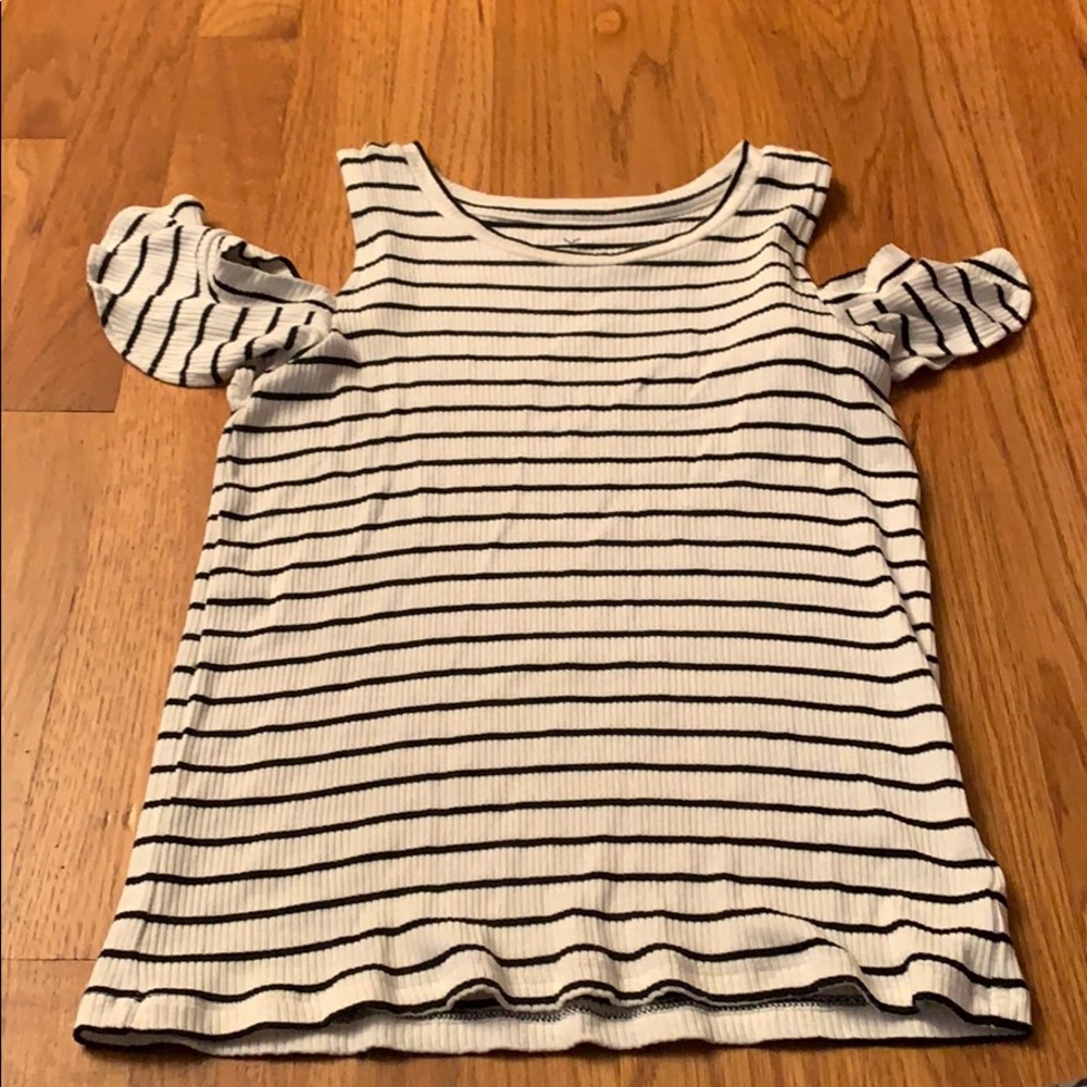 Flutter sleeve American eagle top